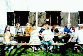 die Emmer's vor der Huette...